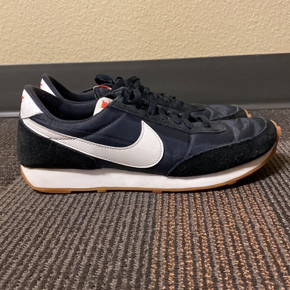 Nike Daybreak Sneakers | Black